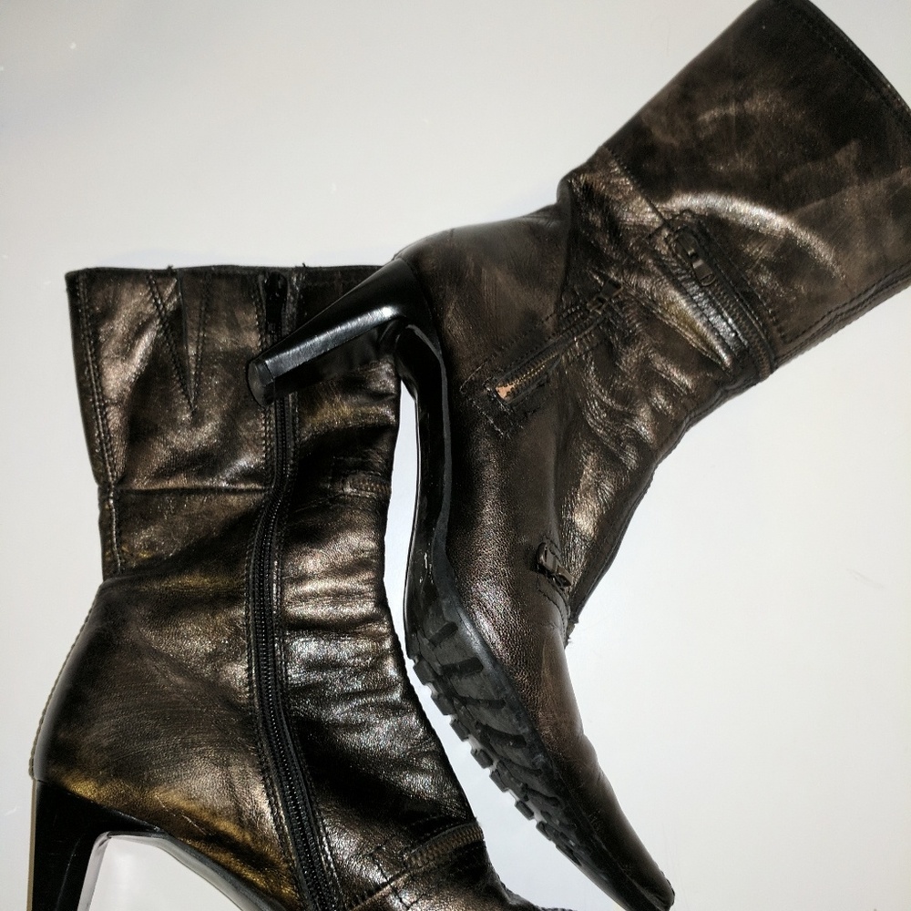 Woman boots